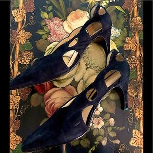 MAUD FRIZON Paris, Black suede  shoes. In Original box. Sexy vixen sophisticxate